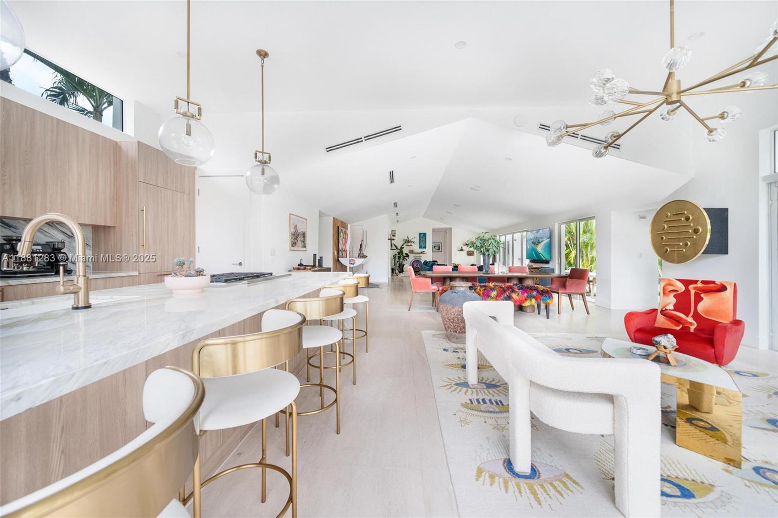 520 E Dilido Dr, Miami Beach FL 33139