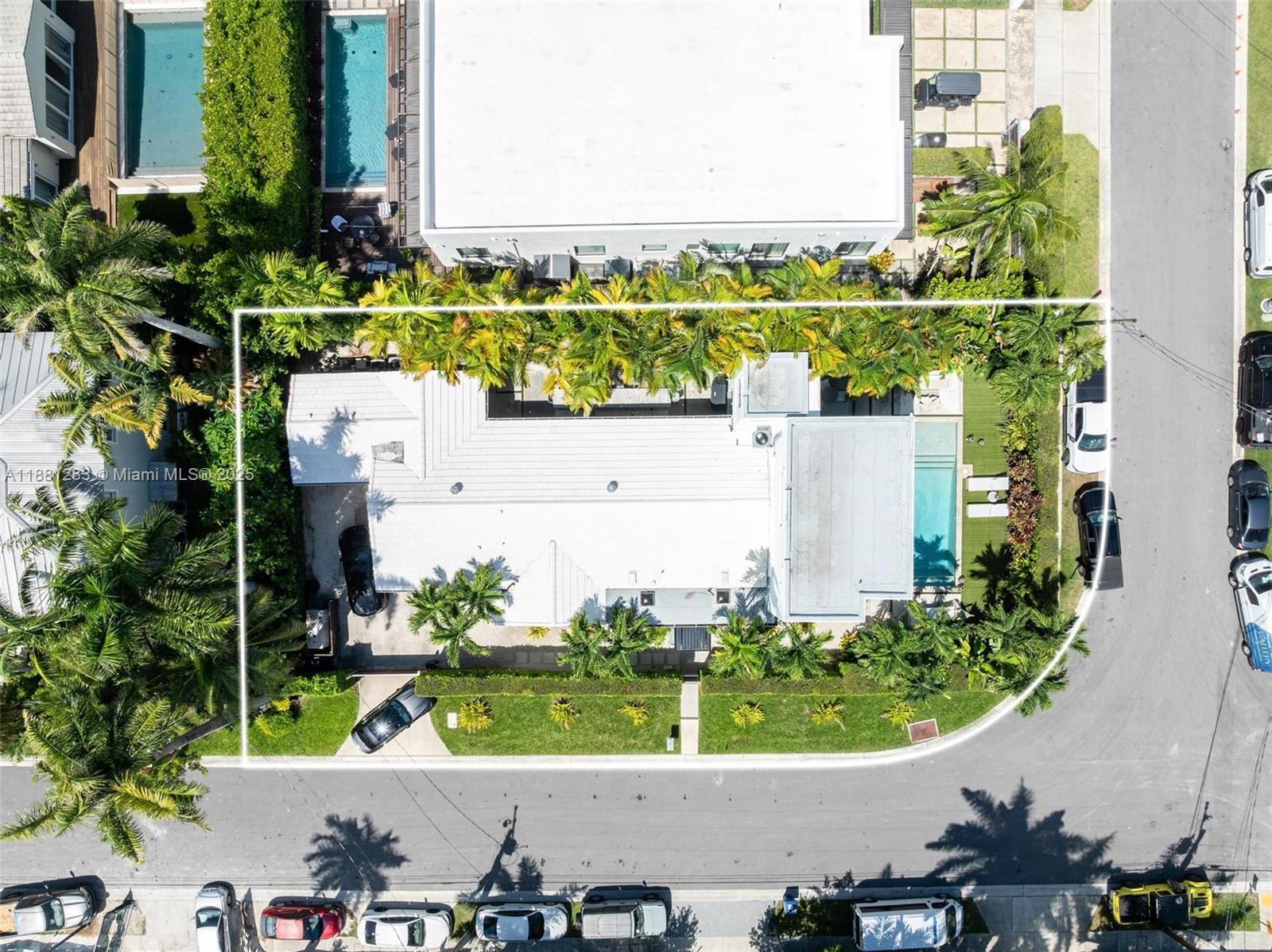 520 E Dilido Dr, Miami Beach FL 33139