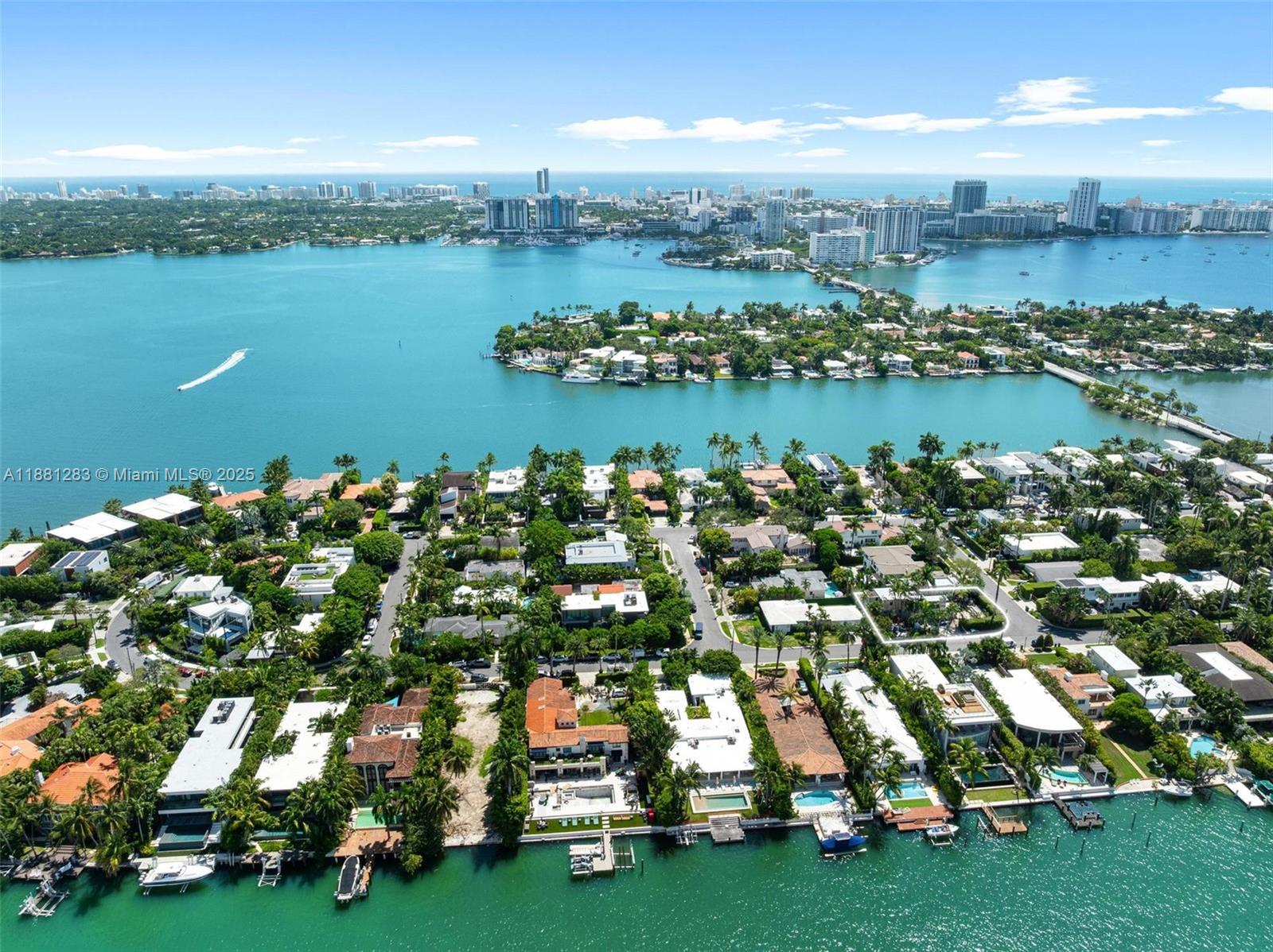 520 E Dilido Dr, Miami Beach FL 33139