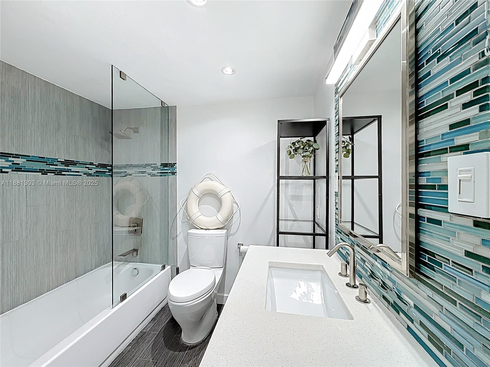 1000 West Ave #1409, Miami Beach FL 33139
