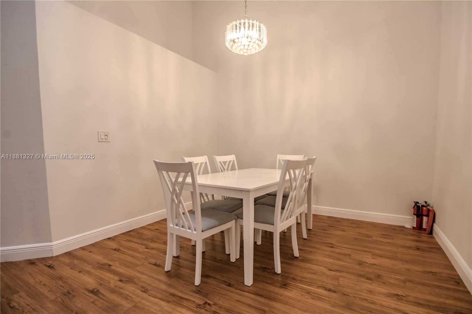 7652 S Pinewalk Dr S #139, Margate FL 33063