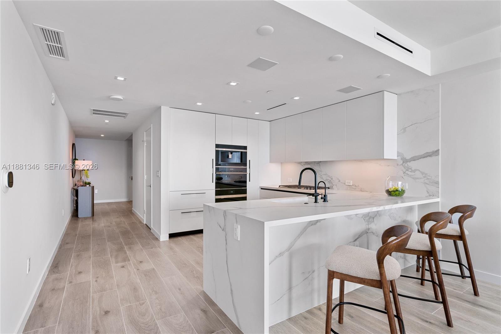 1116 N Ocean Blvd #1404, Pompano Beach FL 33062