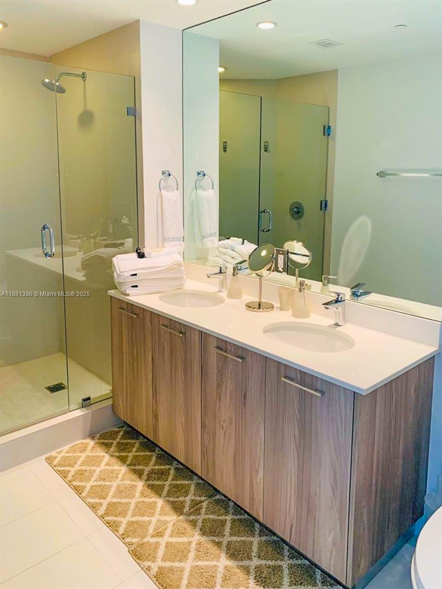501 NE 31st St #3906, Miami FL 33137