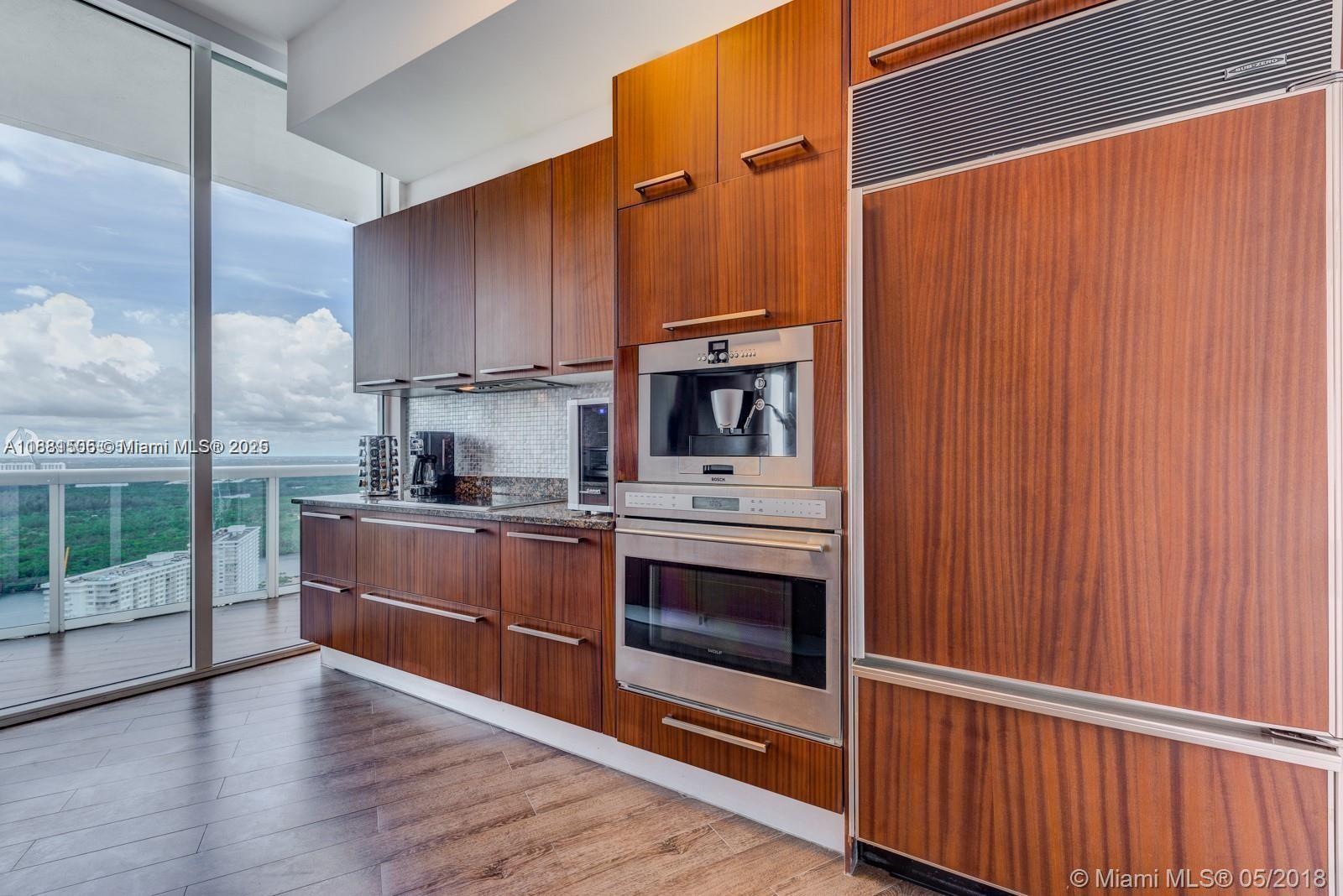 15811 Collins Ave #3205, Sunny Isles Beach FL 33160