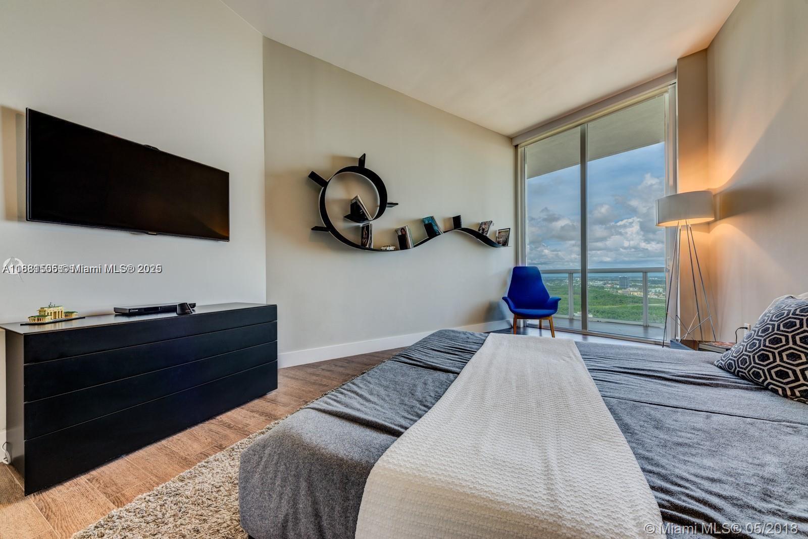 15811 Collins Ave #3205, Sunny Isles Beach FL 33160