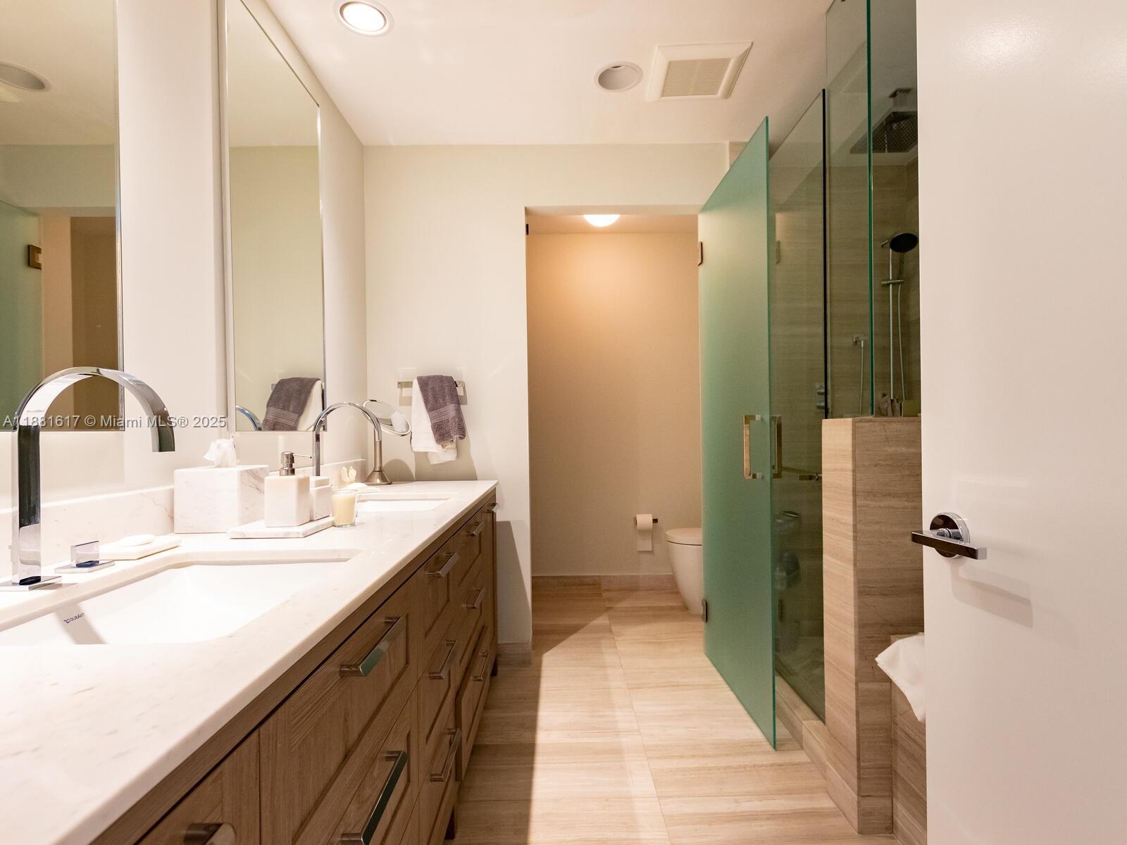 360 Ocean Dr #304S, Key Biscayne FL 33149