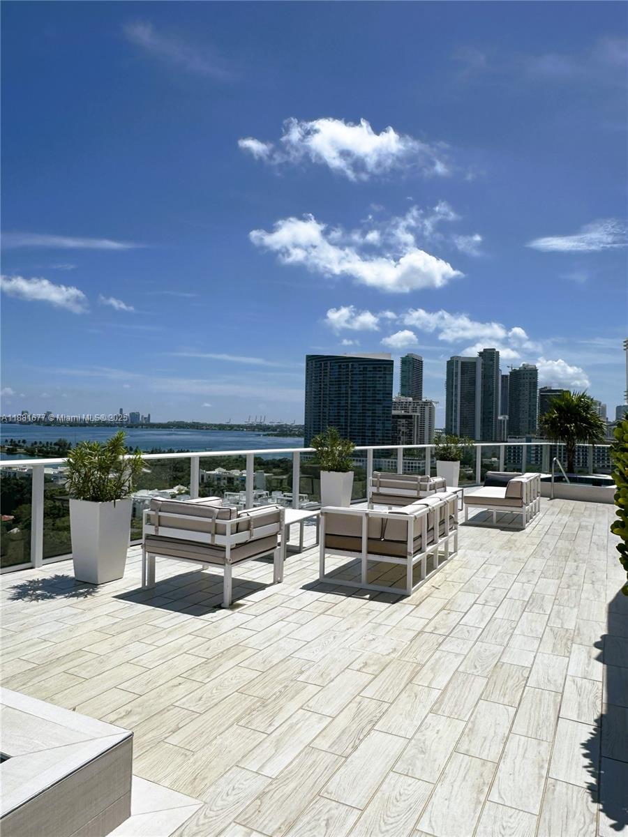 4250 Biscayne Blvd #707, Miami FL 33137
