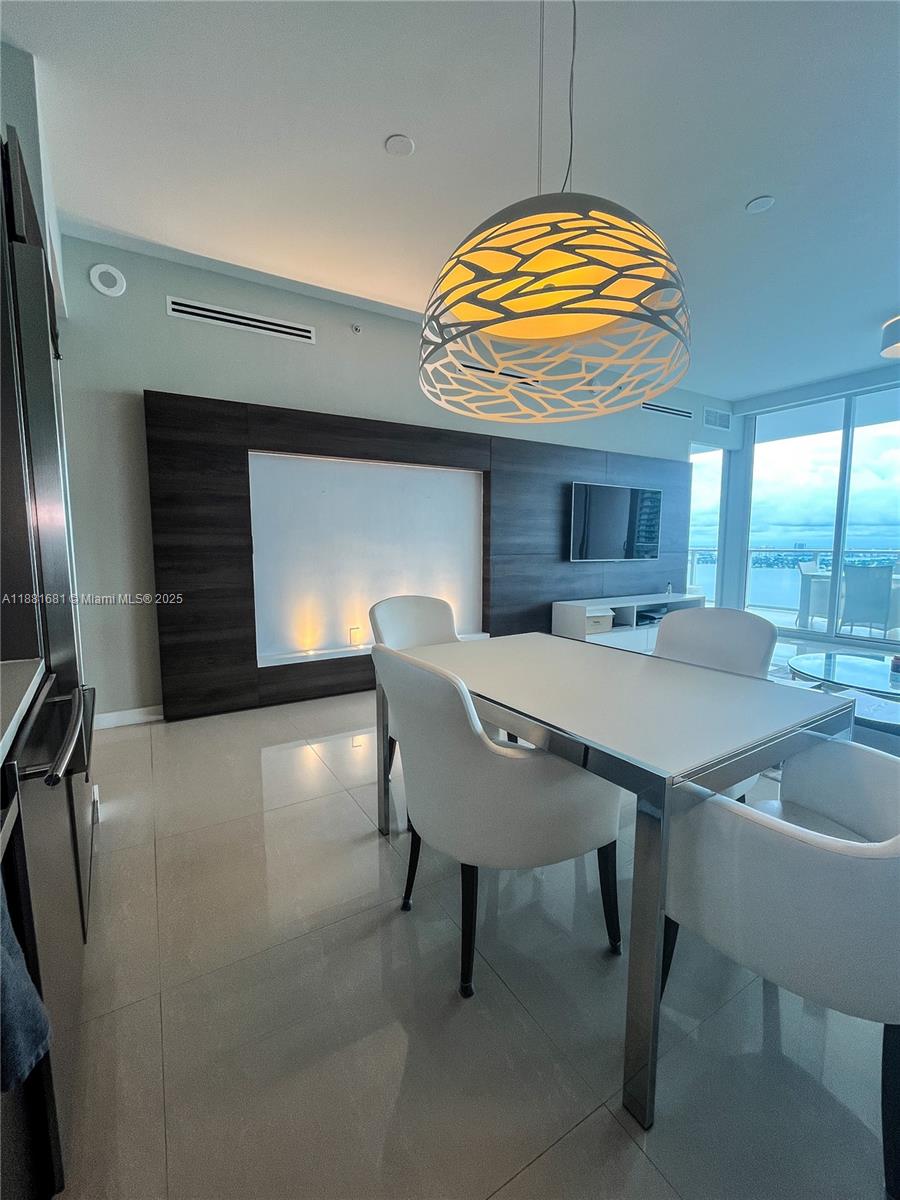 2020 N Bayshore Dr #3304, Miami FL 33137