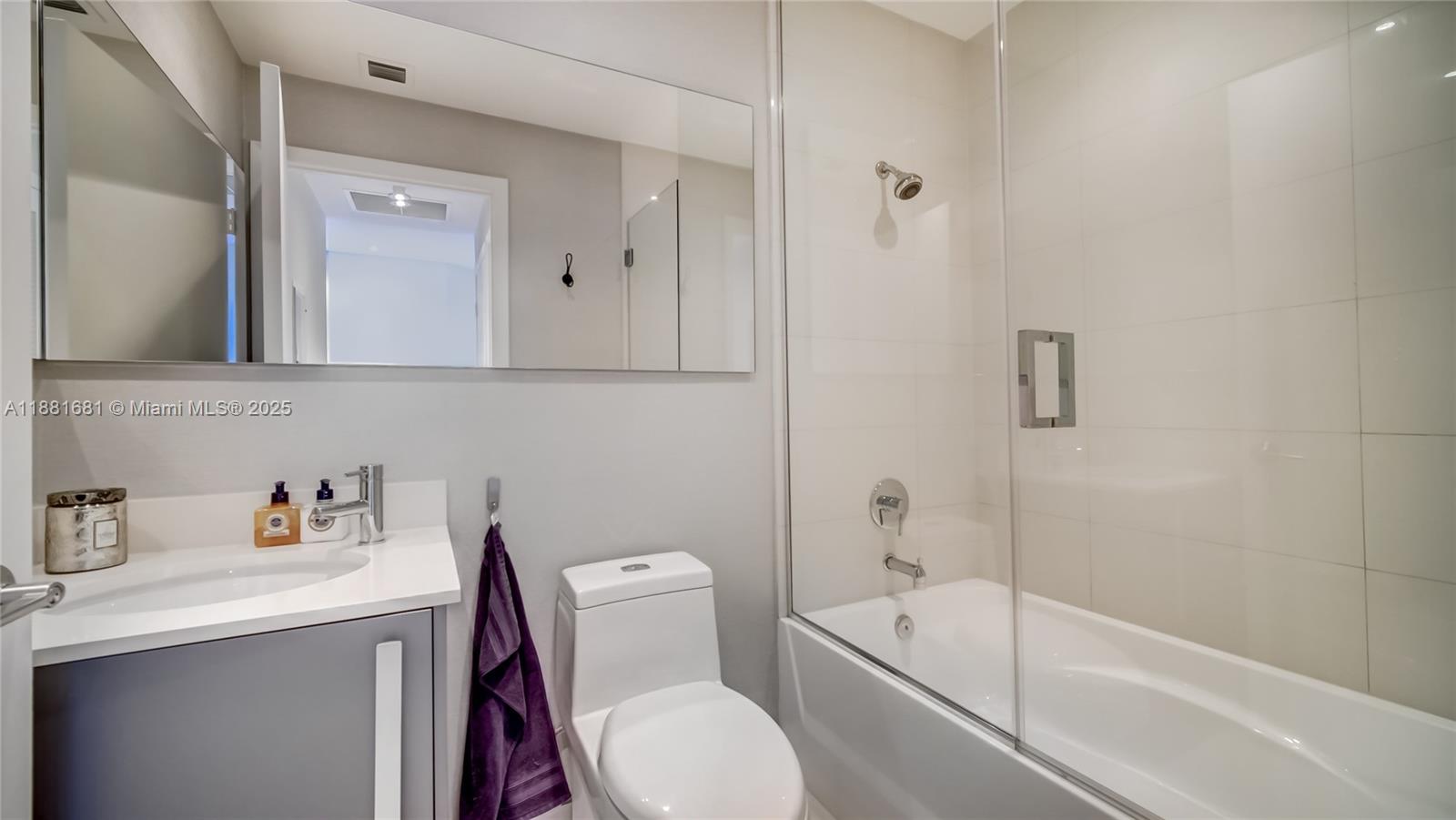 2020 N Bayshore Dr #3304, Miami FL 33137