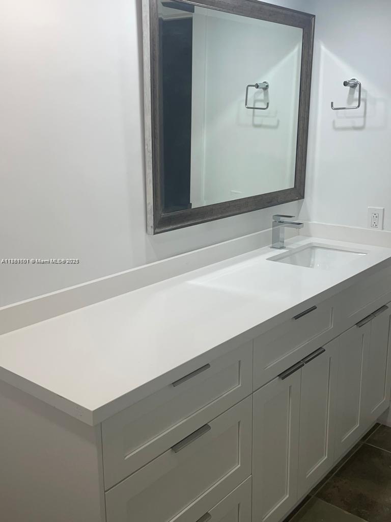 8877 Collins Ave #305, Surfside FL 33154