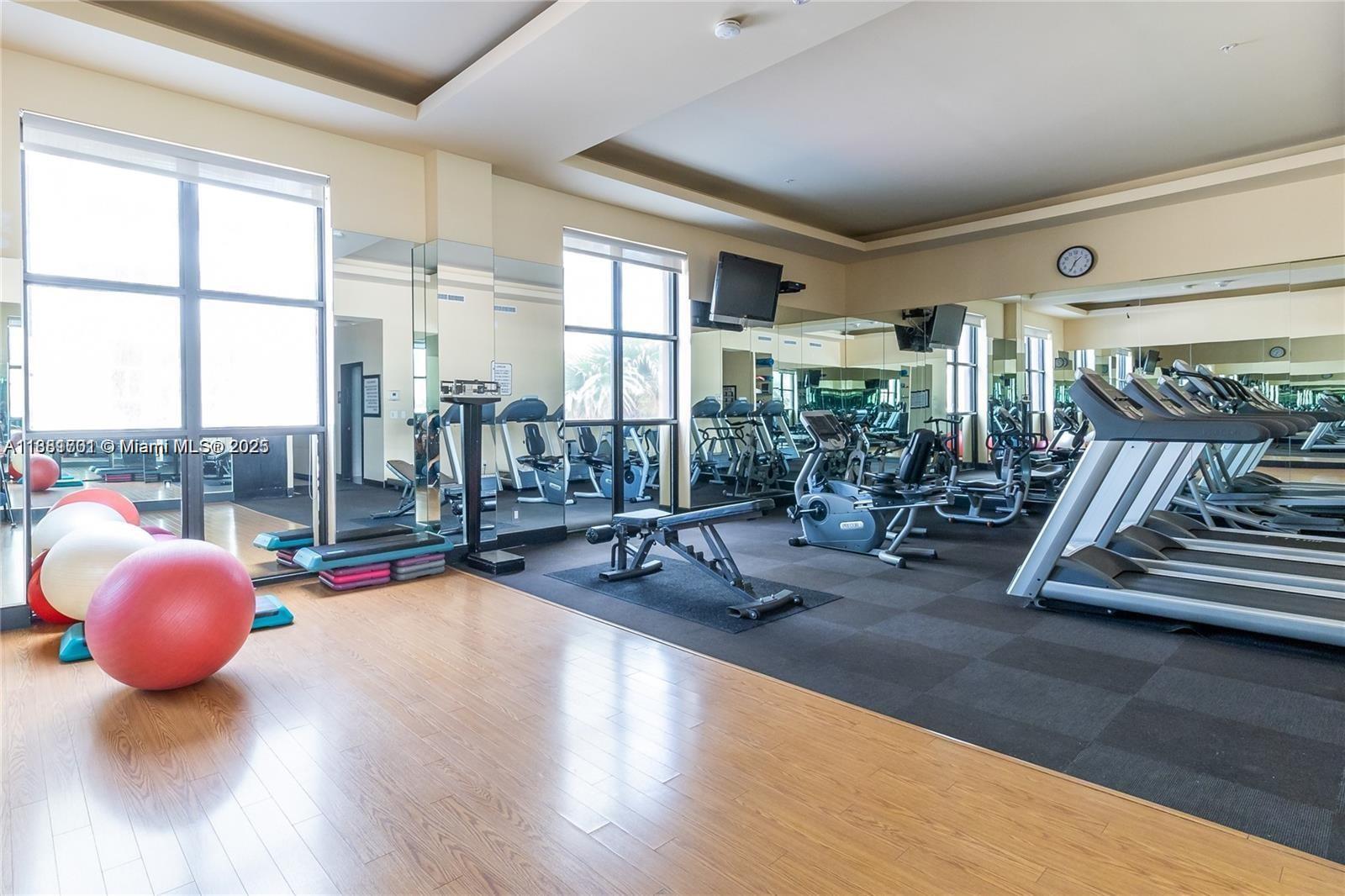 8877 Collins Ave #305, Surfside FL 33154