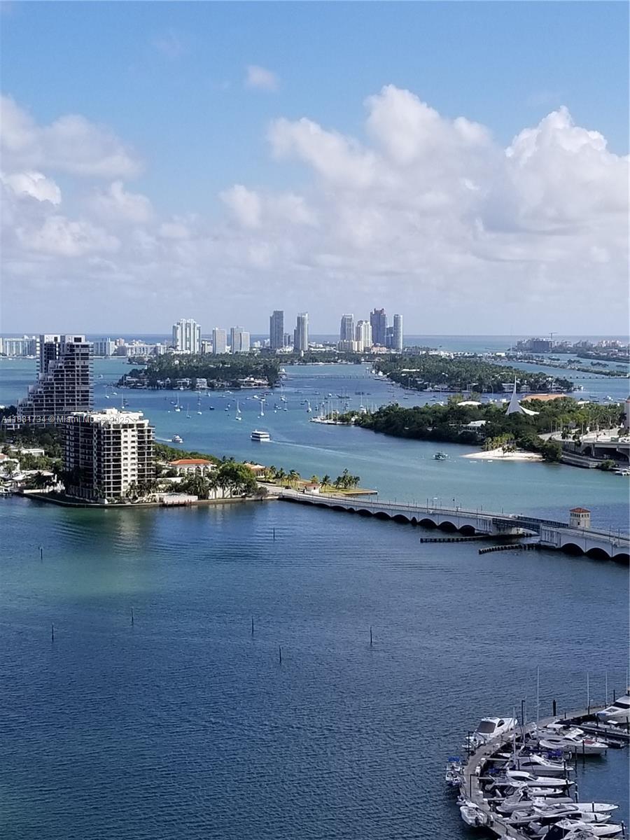 488 NE 18th St #2706, Miami FL 33132