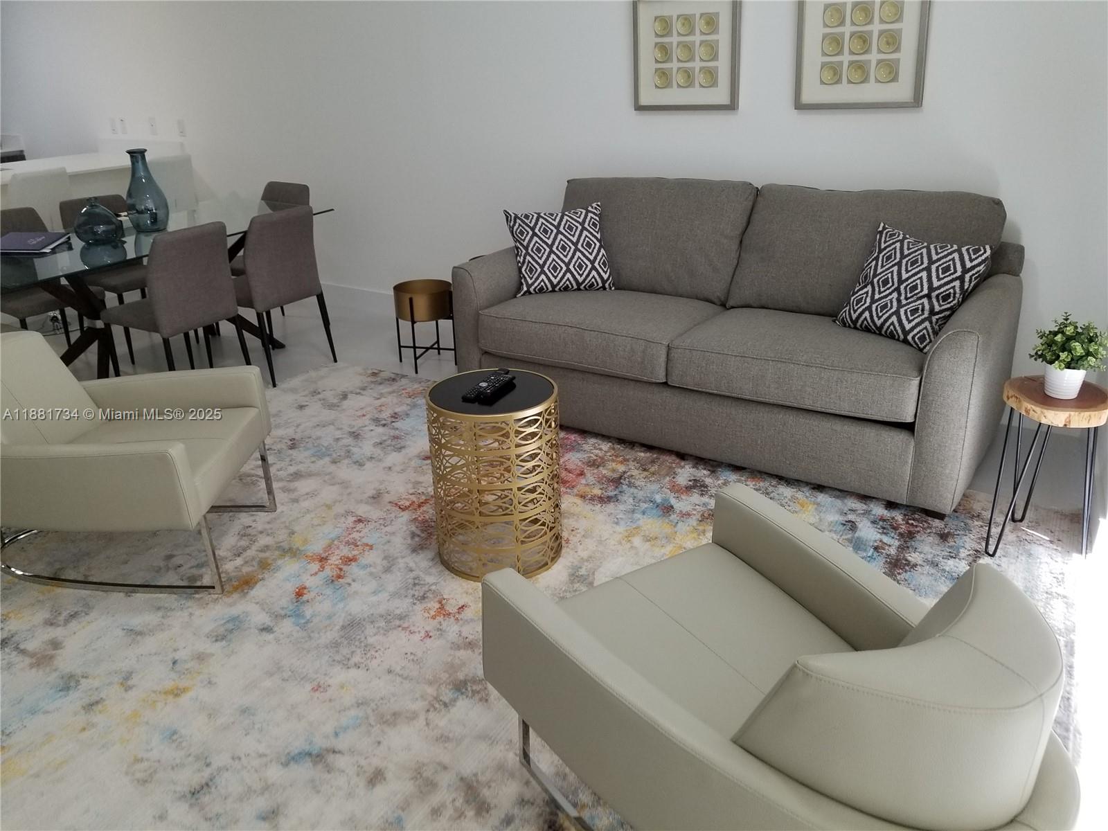 488 NE 18th St #2706, Miami FL 33132