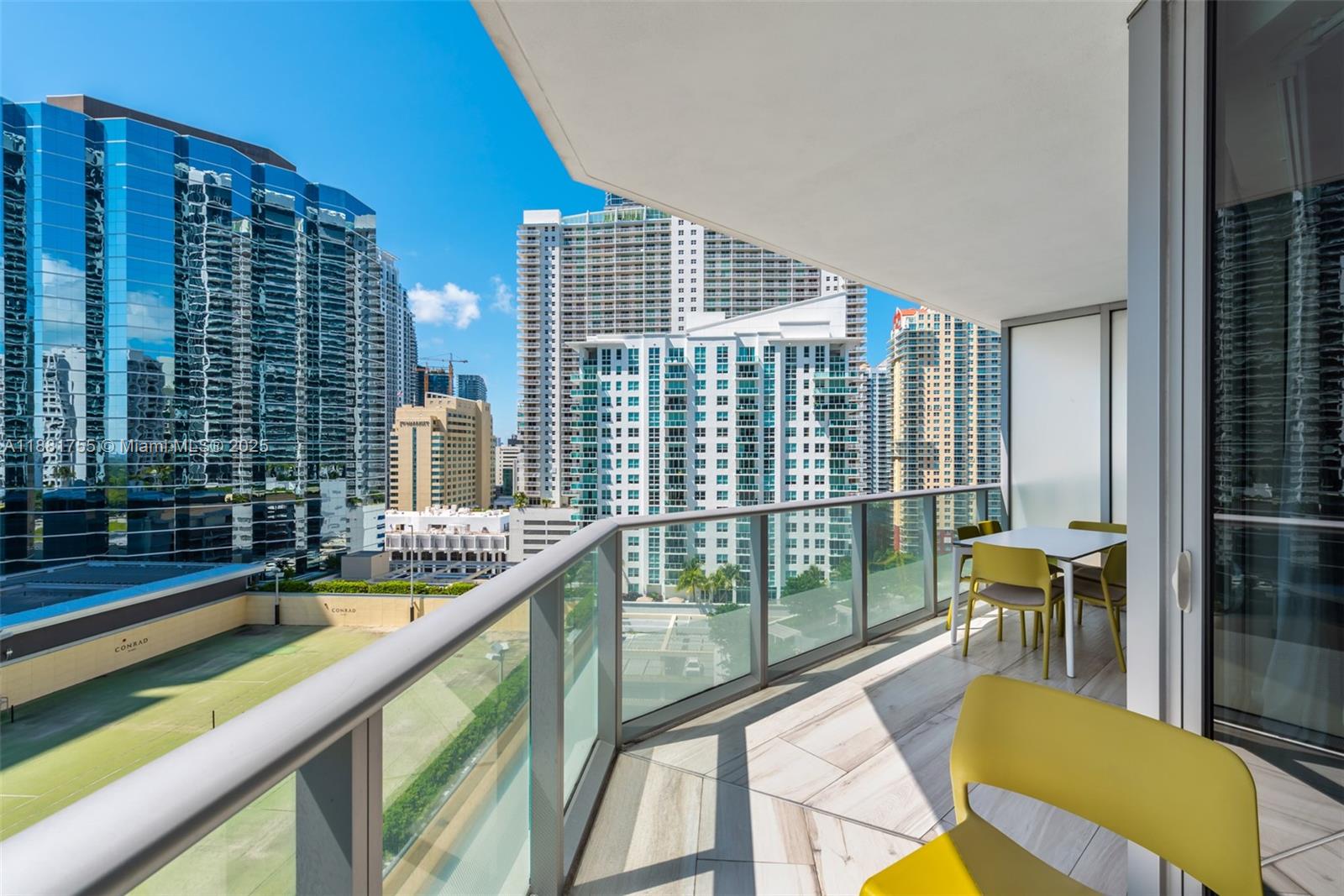 1300 Brickell Bay Dr #1702, Miami FL 33131
