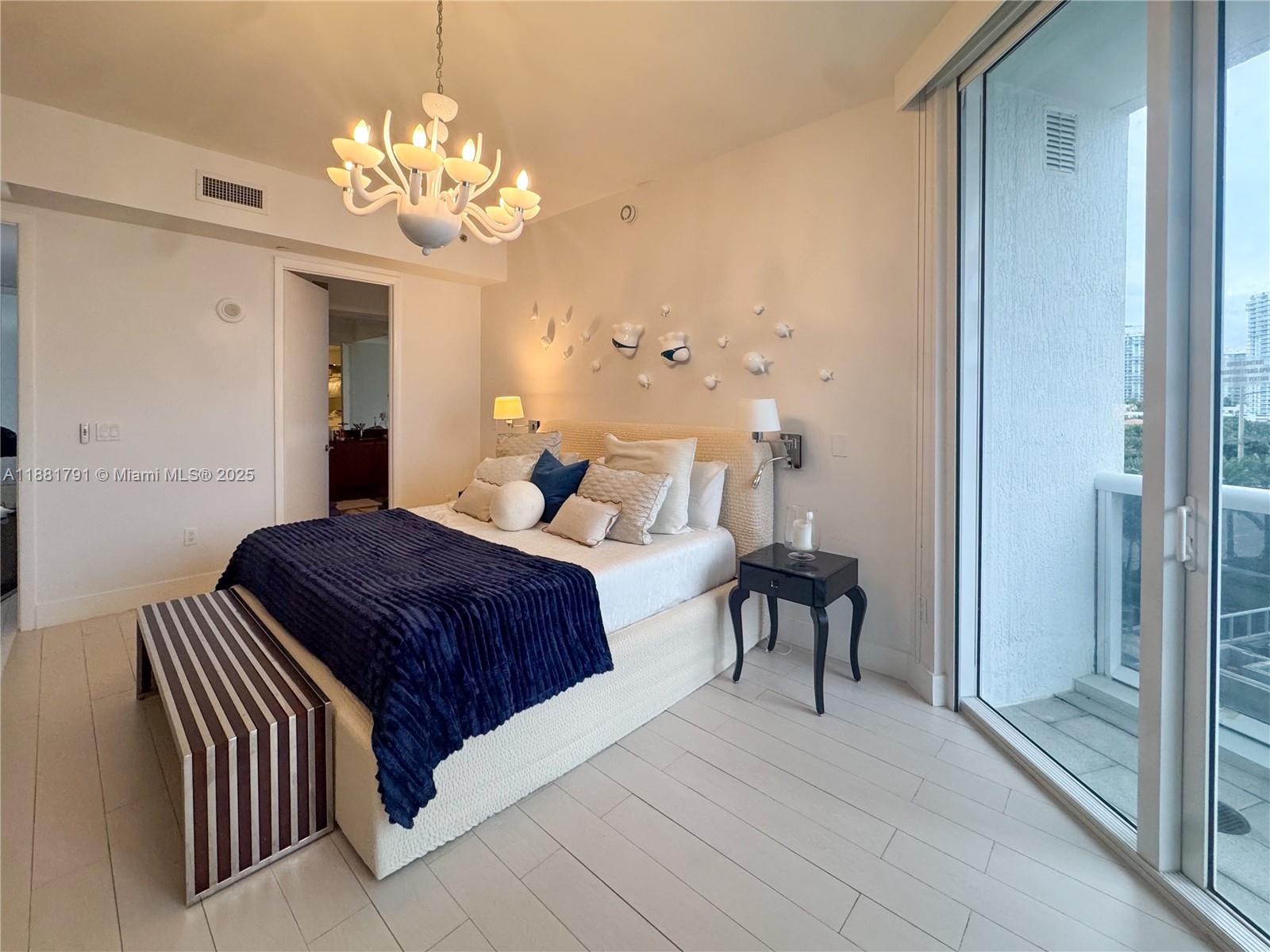 15901 Collins Ave #404, Sunny Isles Beach FL 33160