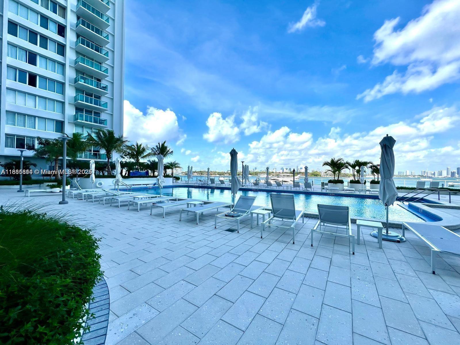 1000 West Ave #211, Miami Beach FL 33139