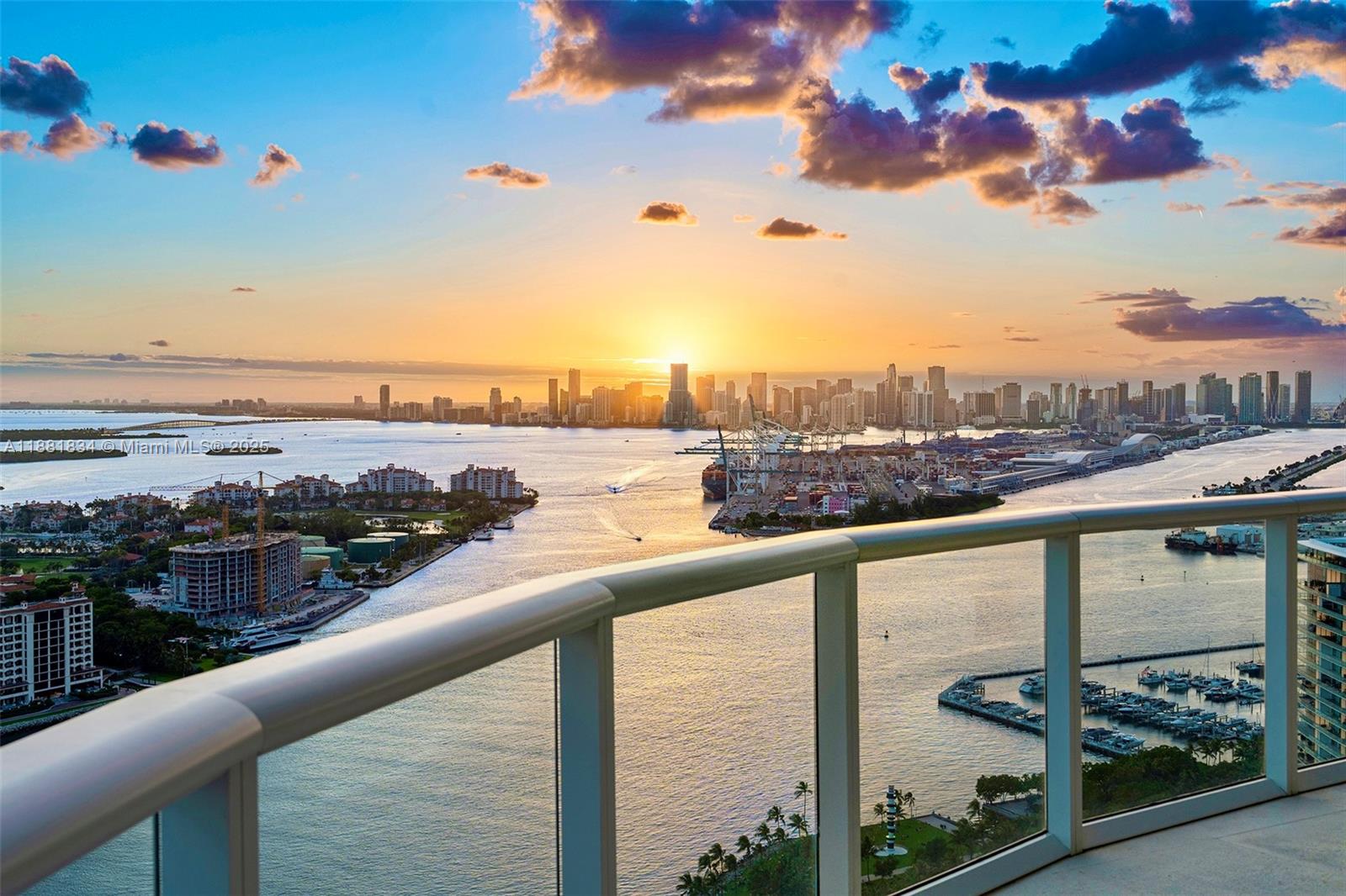 100 S Pointe Dr #3803, Miami Beach FL 33139