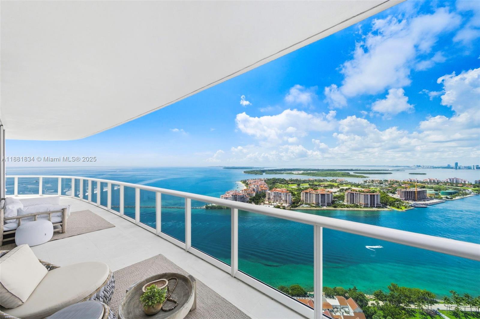 100 S Pointe Dr #3803, Miami Beach FL 33139