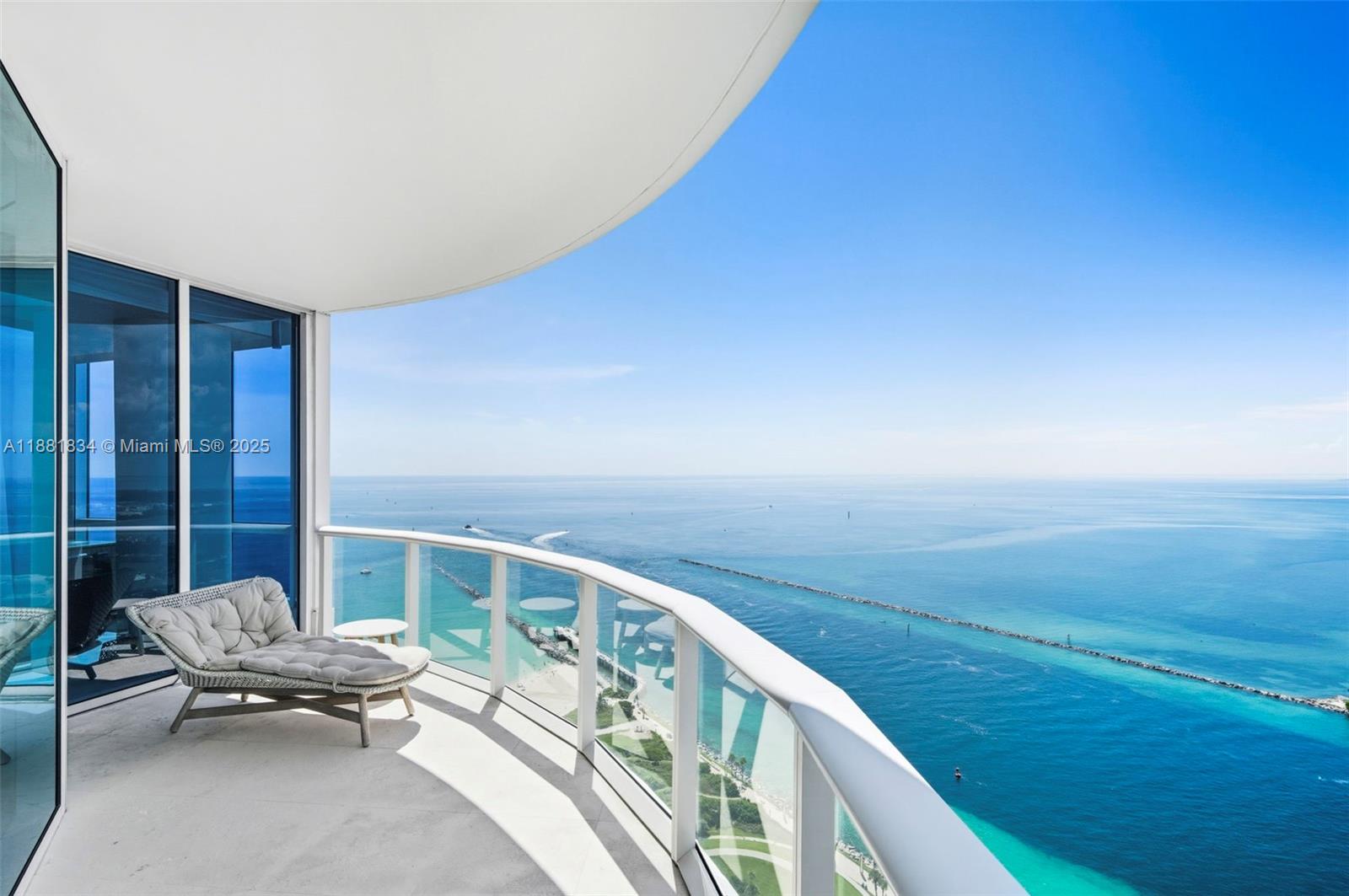 100 S Pointe Dr #3803, Miami Beach FL 33139