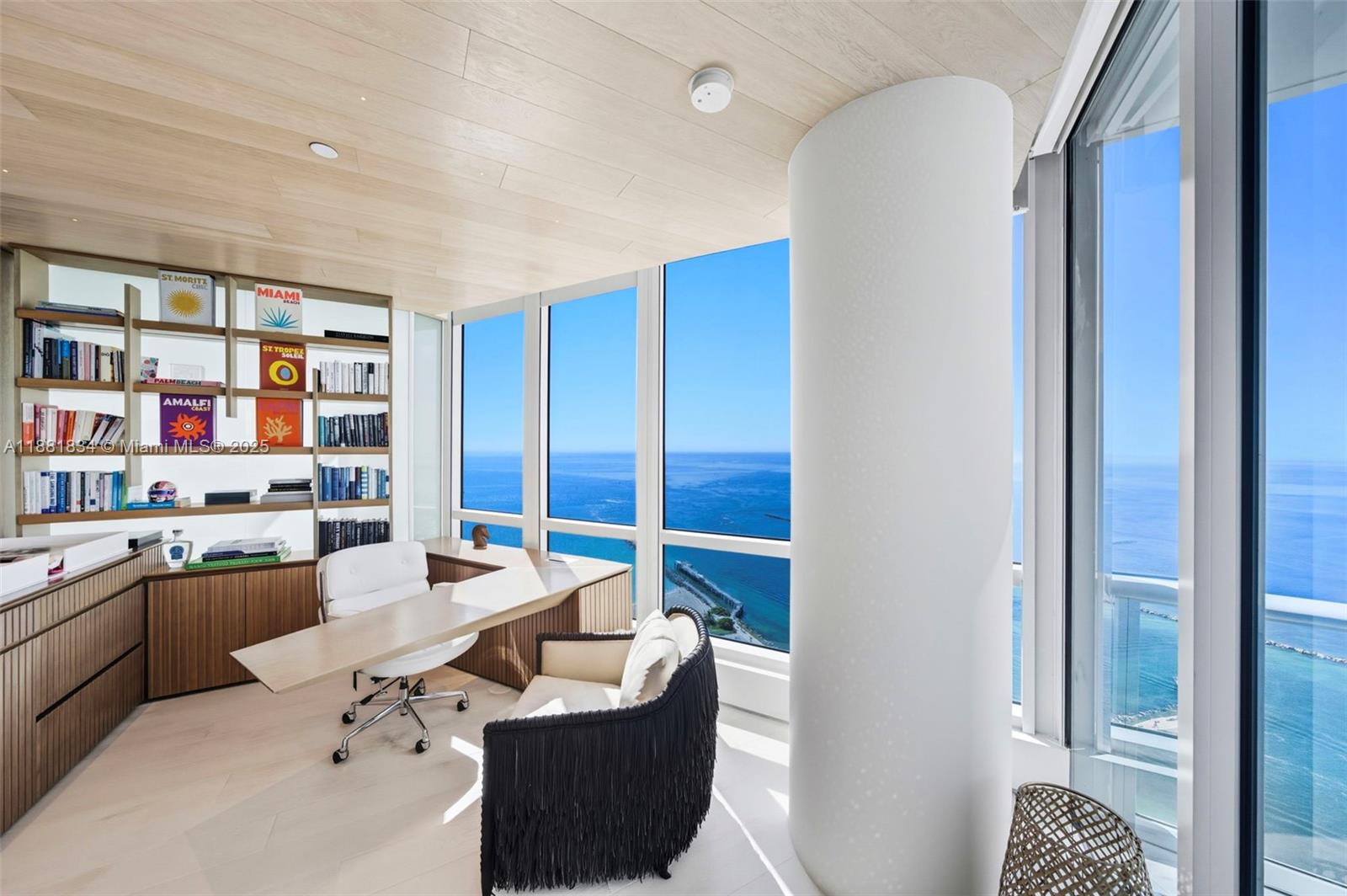 100 S Pointe Dr #3803, Miami Beach FL 33139
