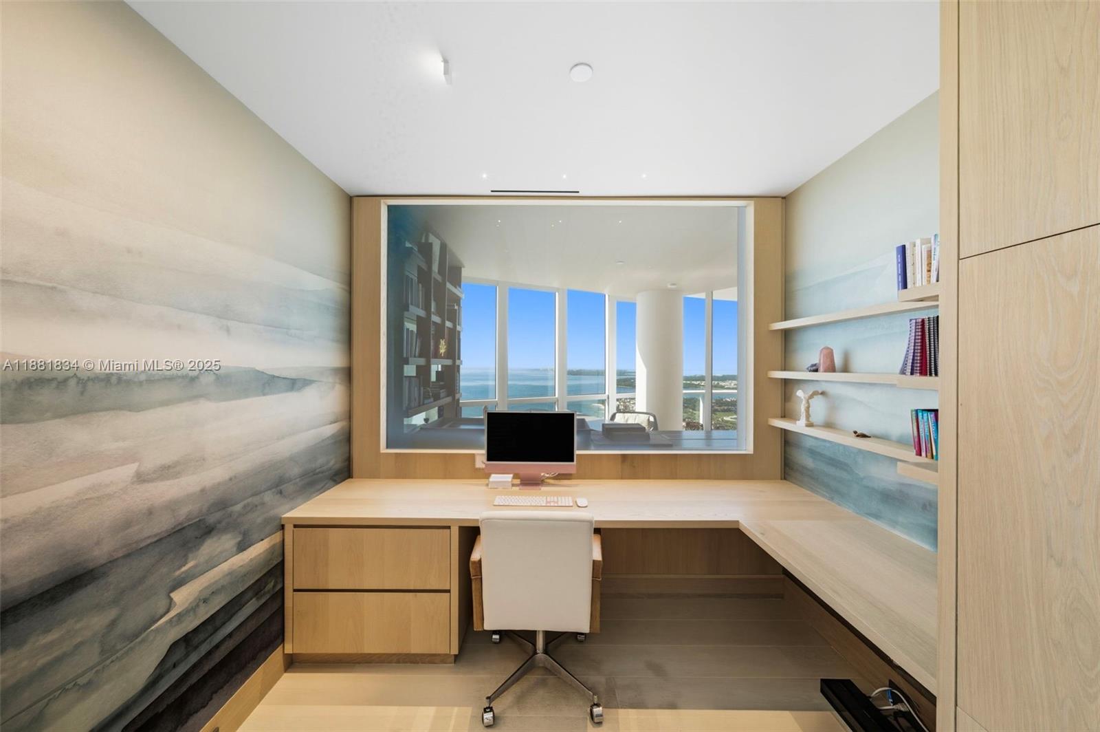 100 S Pointe Dr #3803, Miami Beach FL 33139