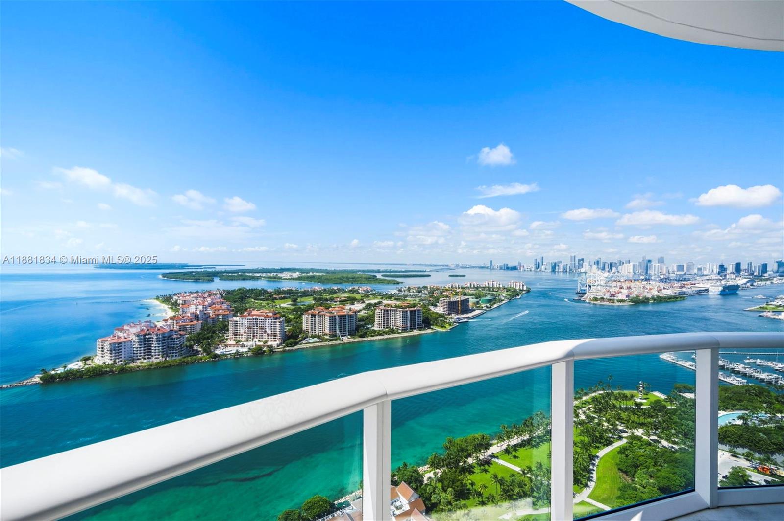 100 S Pointe Dr #3803, Miami Beach FL 33139