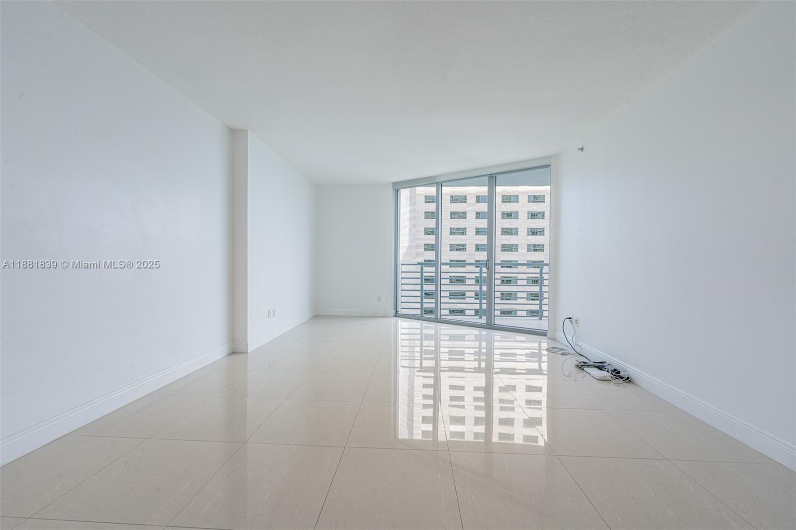335 S Biscayne Blvd #2602, Miami FL 33131