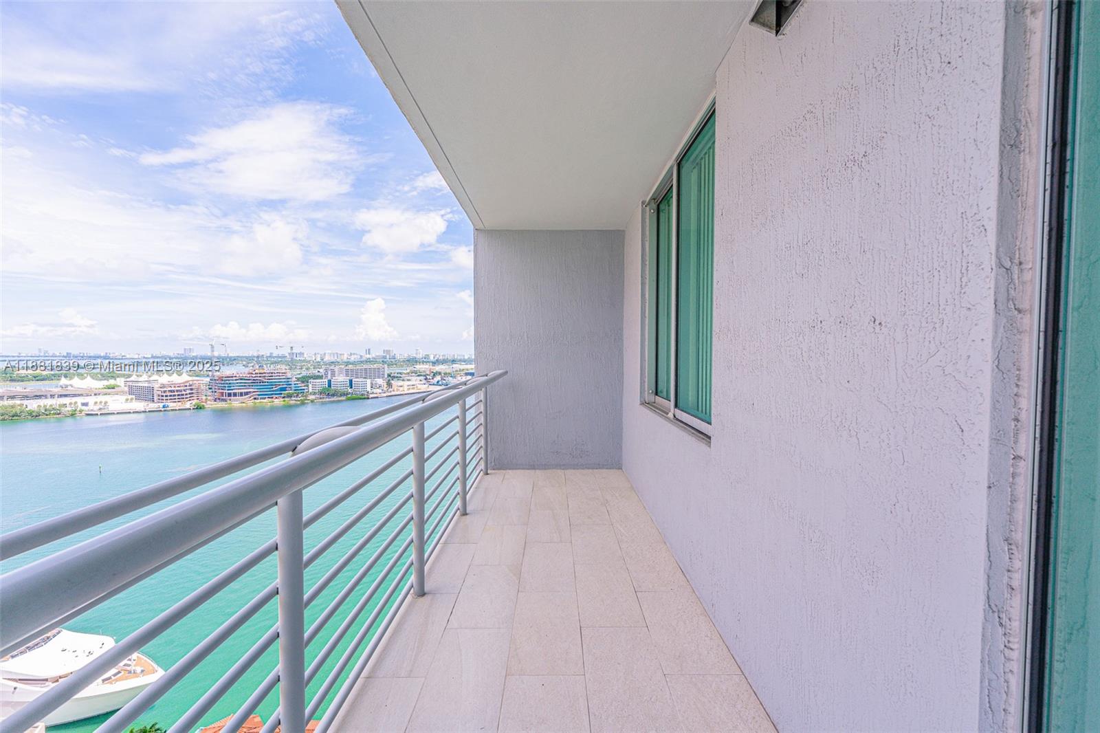335 S Biscayne Blvd #2602, Miami FL 33131