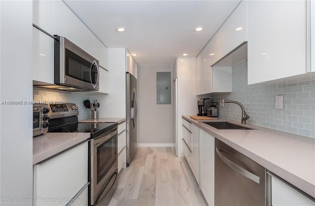 2451 Brickell Ave #3E, Miami FL 33129