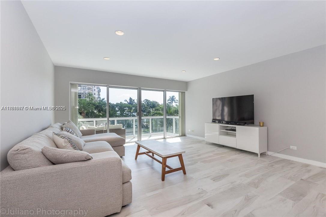 2451 Brickell Ave #3E, Miami FL 33129
