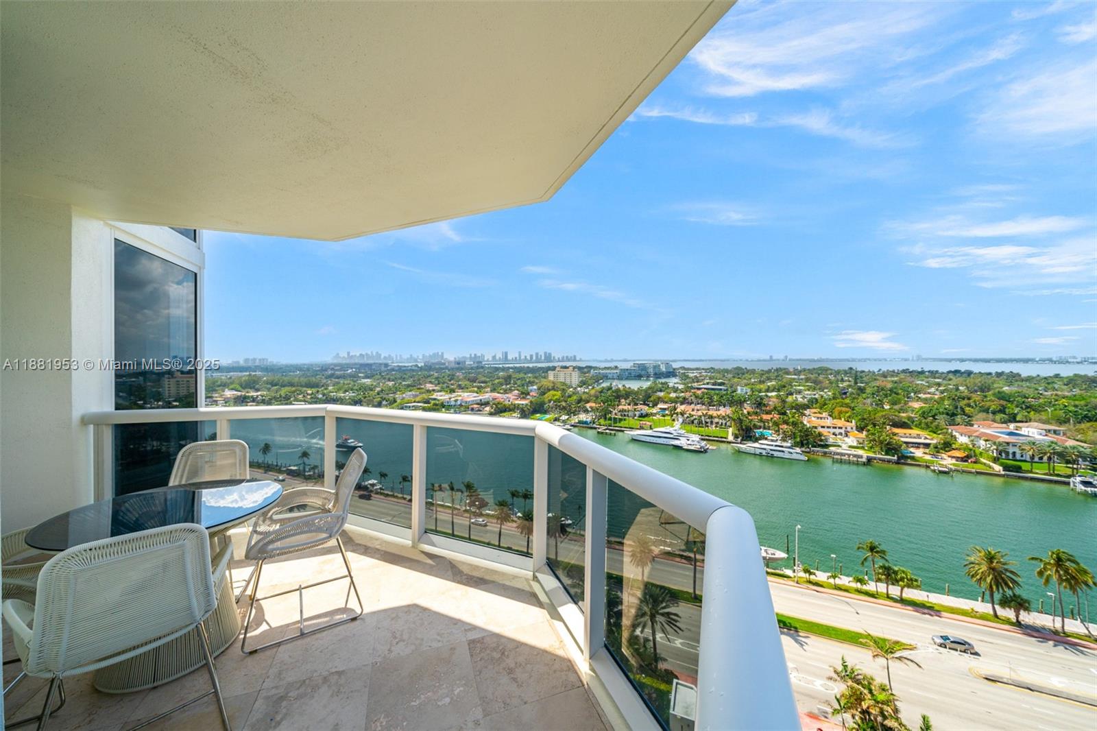 4779 Collins Ave #1707, Miami Beach FL 33140