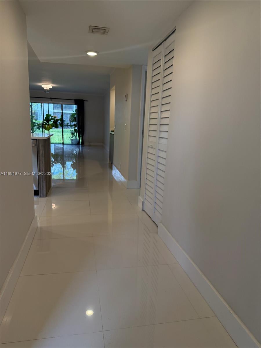16531 Blatt Blvd #103, Weston FL 33326