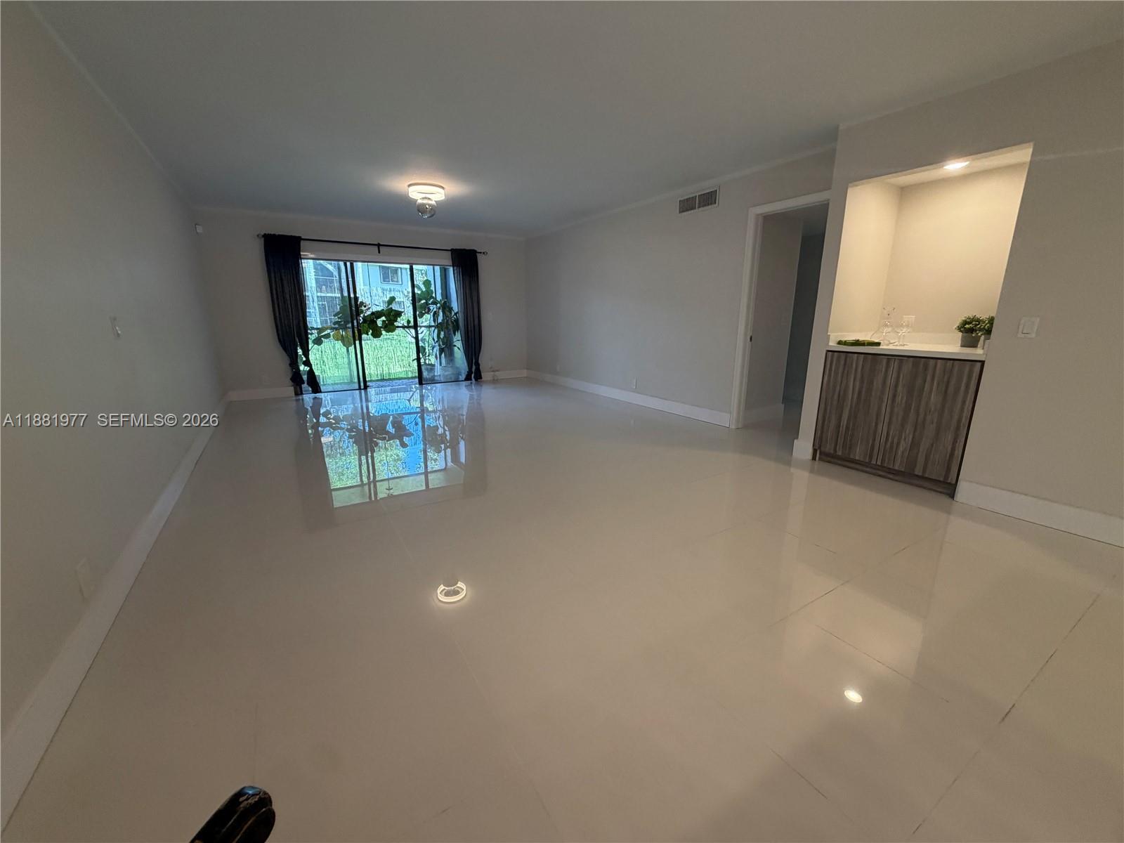 16531 Blatt Blvd #103, Weston FL 33326