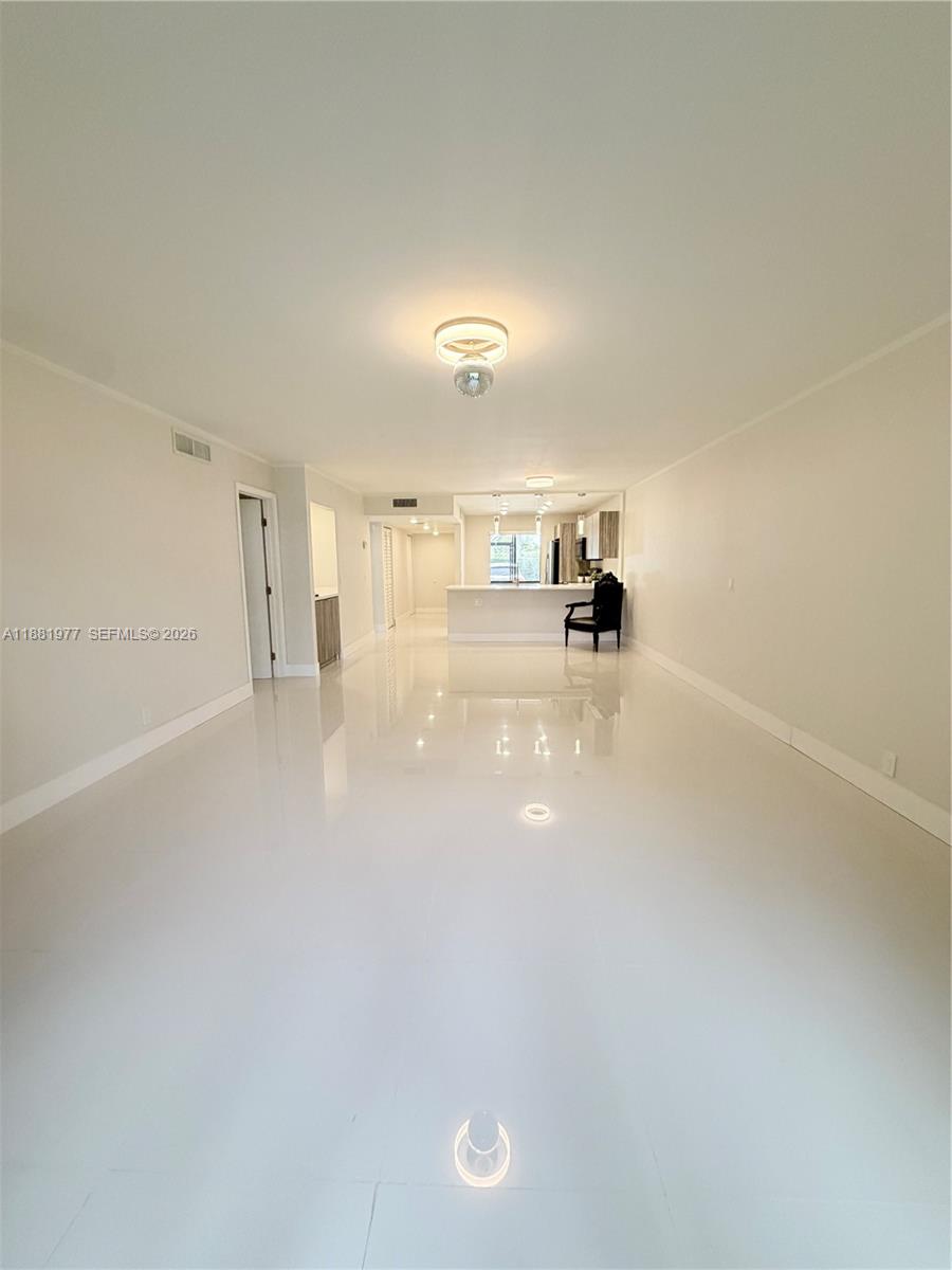 16531 Blatt Blvd #103, Weston FL 33326