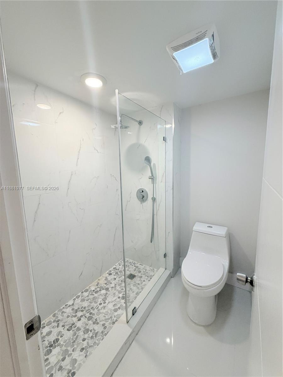 16531 Blatt Blvd #103, Weston FL 33326