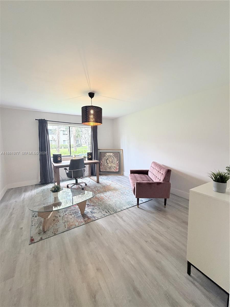 16531 Blatt Blvd #103, Weston FL 33326