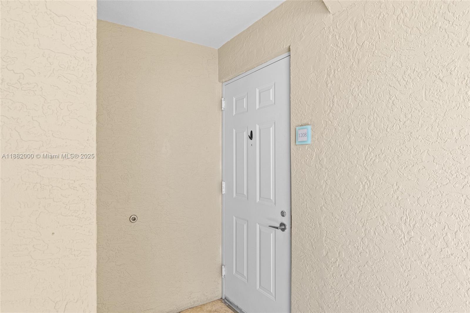 3340 NE 190th St #1208, Aventura FL 33180