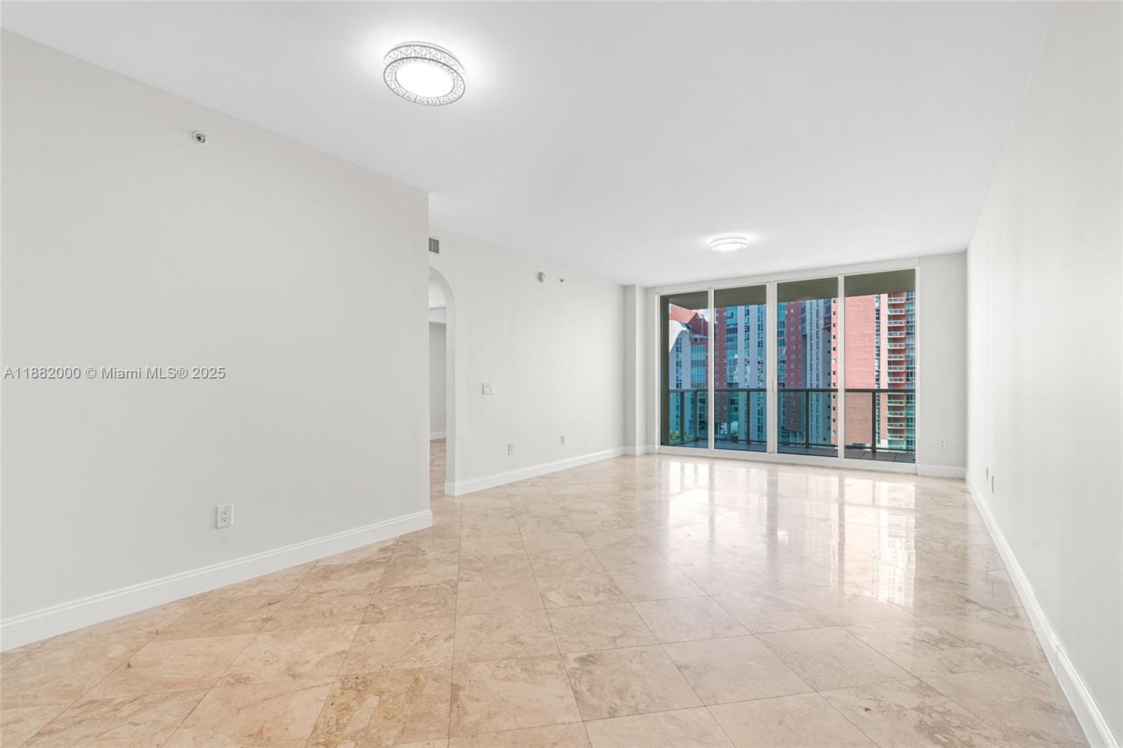 3340 NE 190th St #1208, Aventura FL 33180