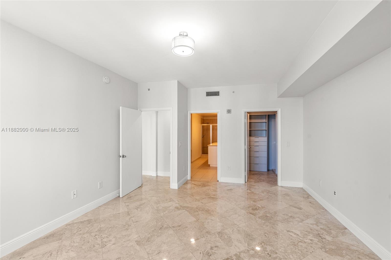 3340 NE 190th St #1208, Aventura FL 33180