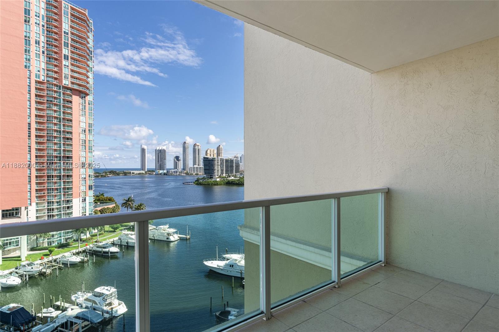 3340 NE 190th St #1208, Aventura FL 33180