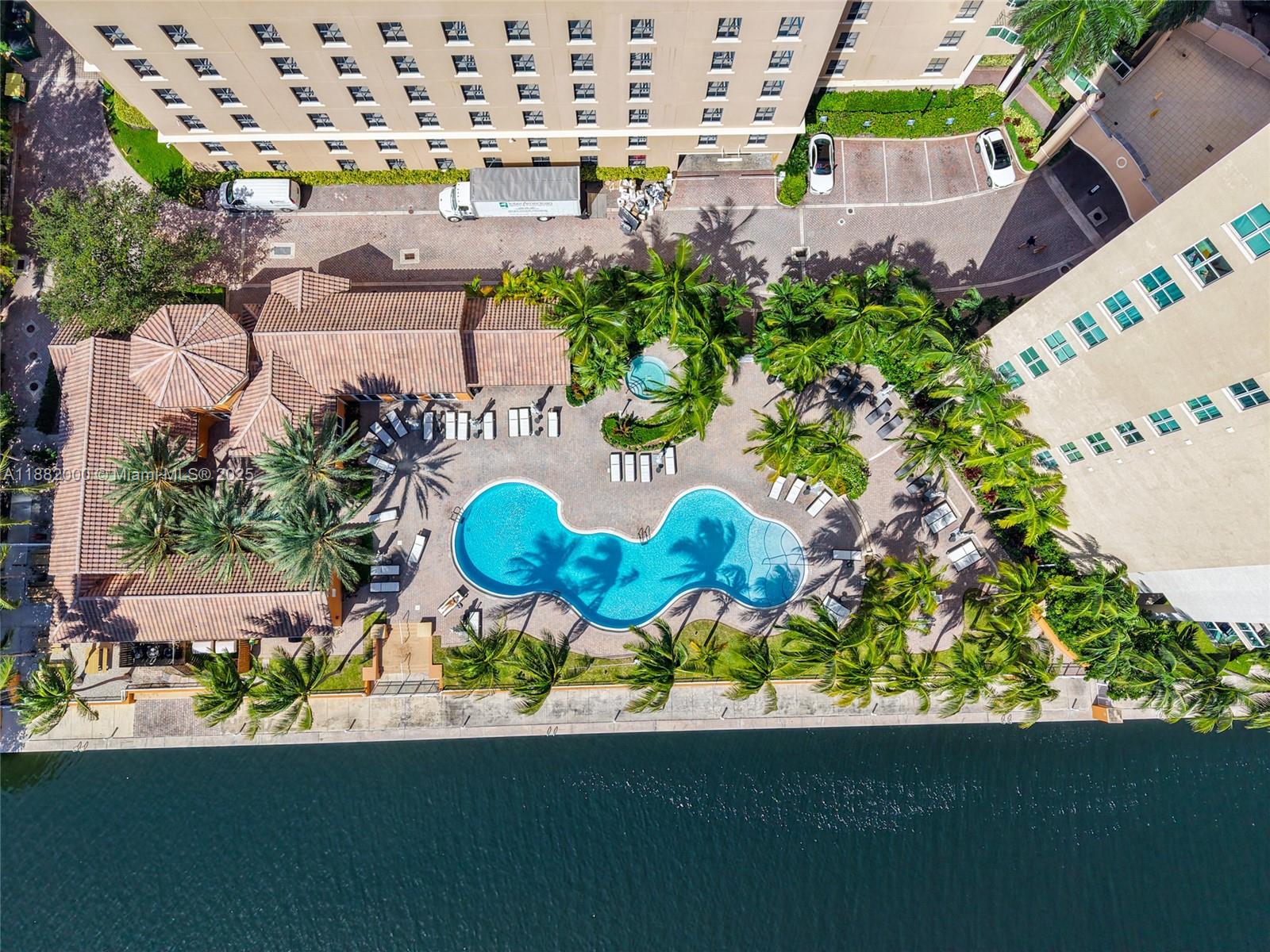 3340 NE 190th St #1208, Aventura FL 33180