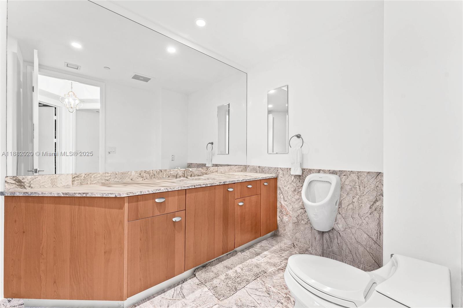 16047 Collins Ave #404, Sunny Isles Beach FL 33160