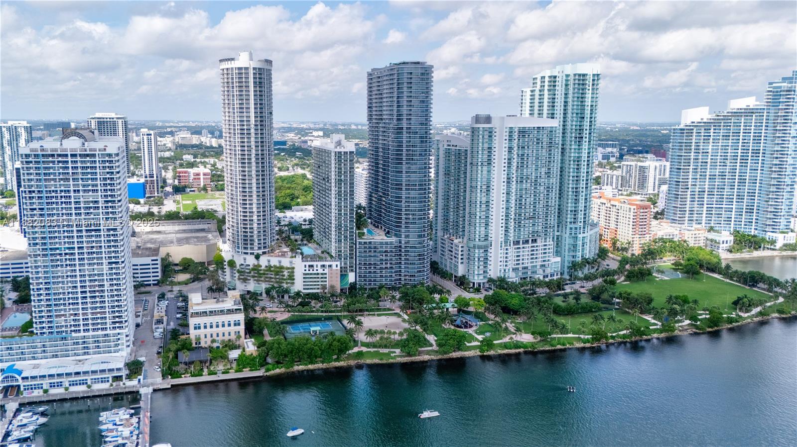 488 NE 18th St #1508, Miami FL 33132