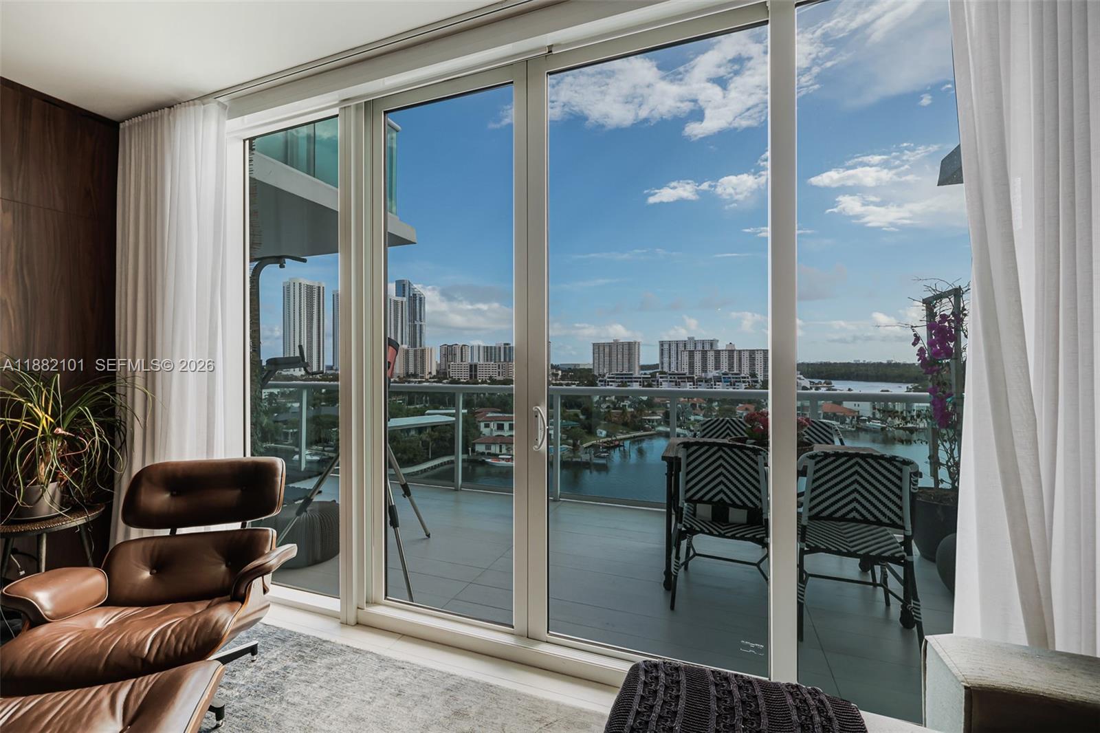 400 Sunny Isles Blvd #920, Sunny Isles Beach FL 33160