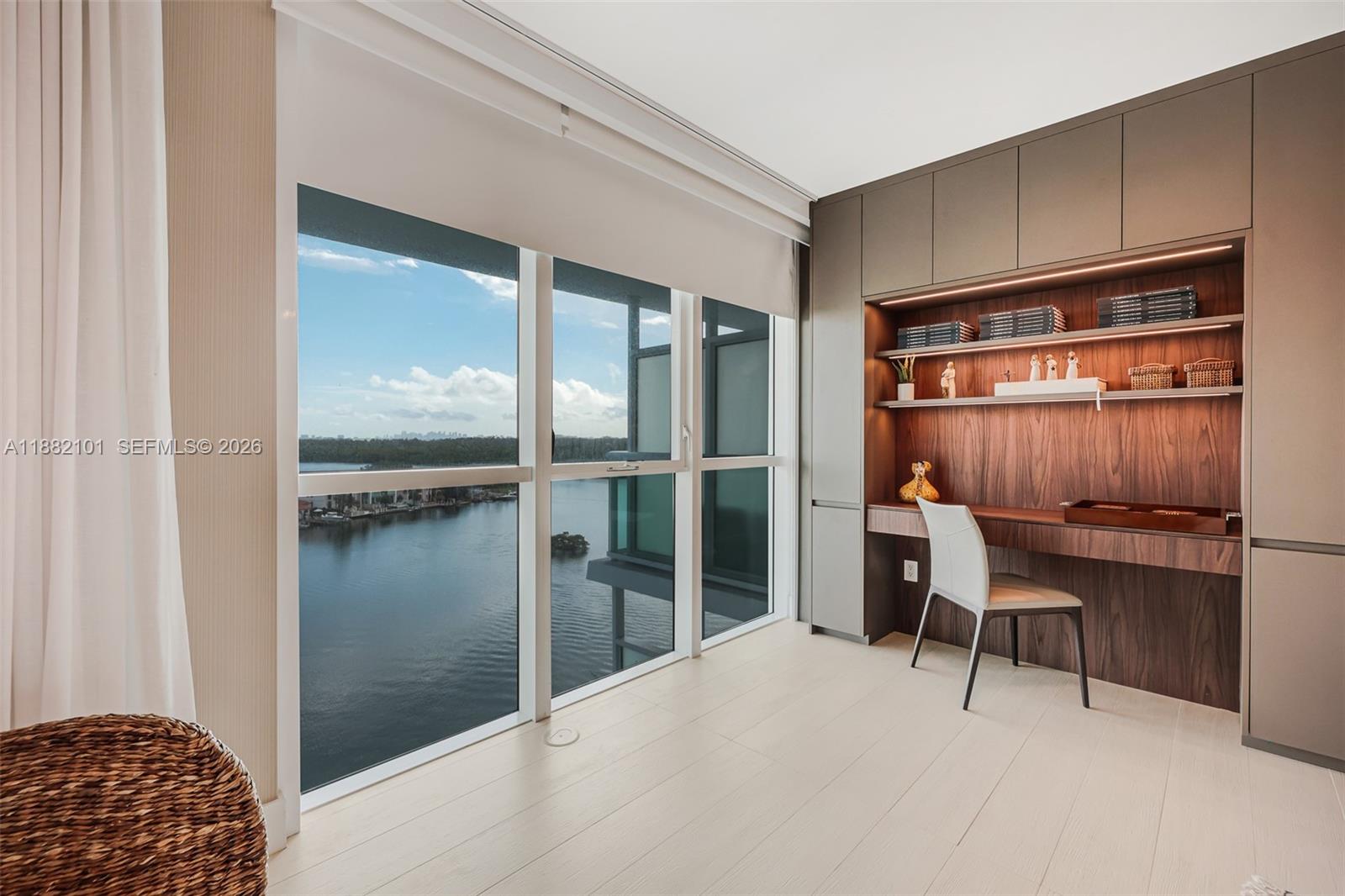 400 Sunny Isles Blvd #920, Sunny Isles Beach FL 33160