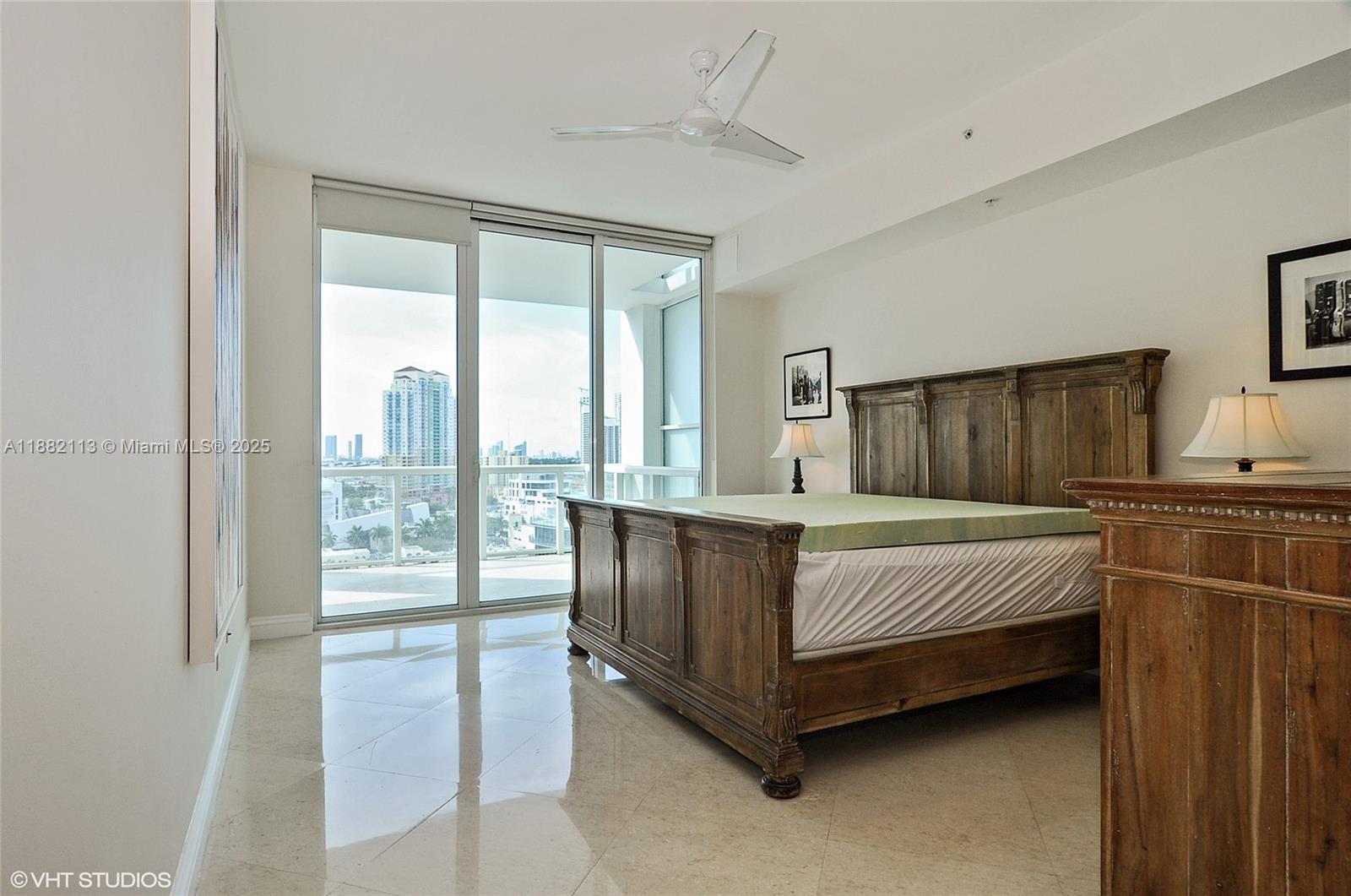 50 S Pointe Dr #1405, Miami Beach FL 33139