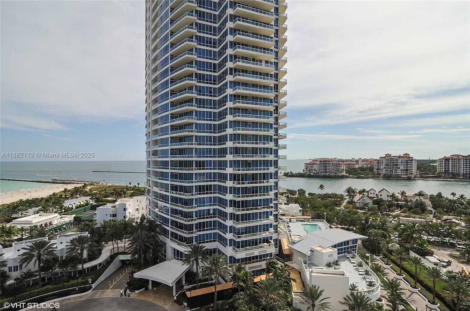 50 S Pointe Dr #1405, Miami Beach FL 33139