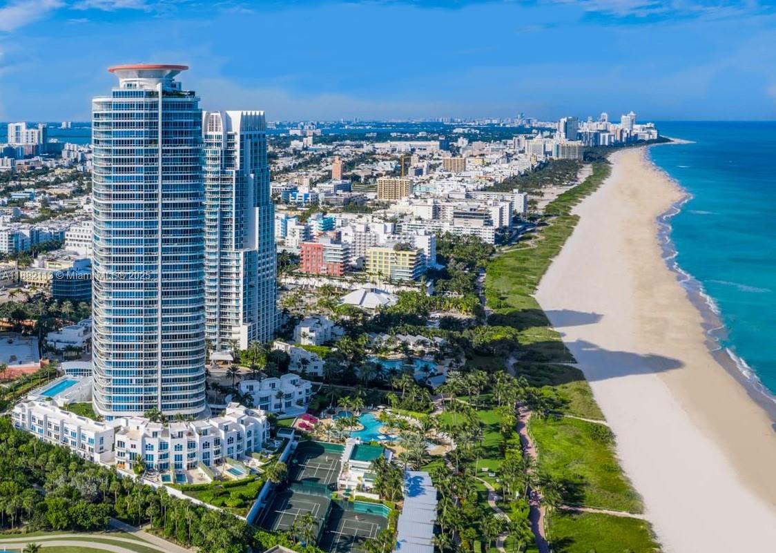 50 S Pointe Dr #1405, Miami Beach FL 33139