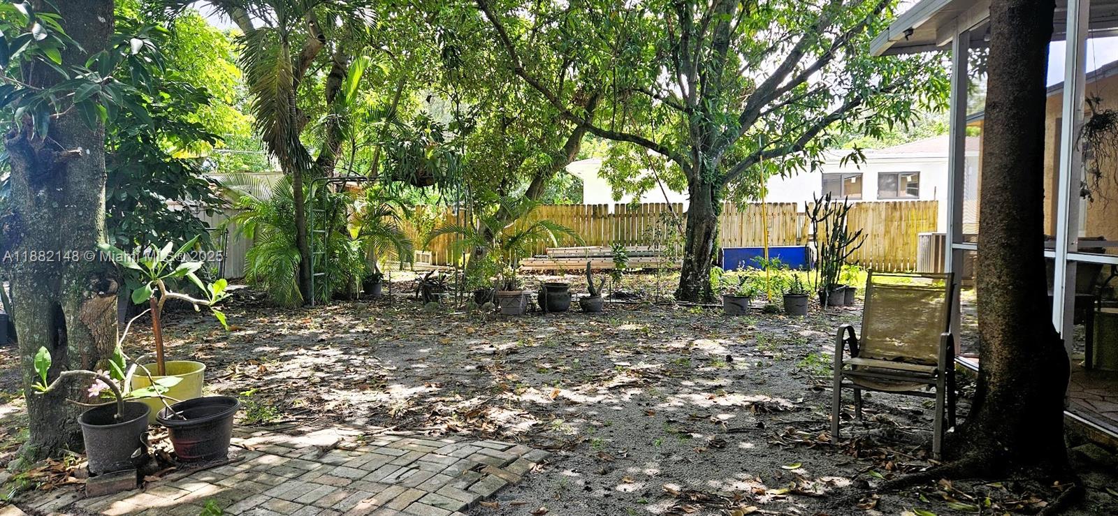 243 NW 62nd Ct, Miami FL 33126