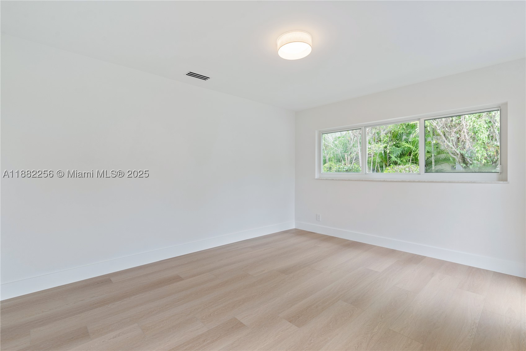 3341 NE 38th St, Fort Lauderdale FL 33308
